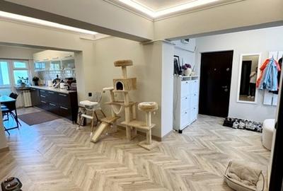 Apartament 3 camere decomandate, situat in zona Ultracentrala- Bd.Republicii Apartament 3 camere decomandate, situat in zona Ultracentrala- Bd.Republicii - 3