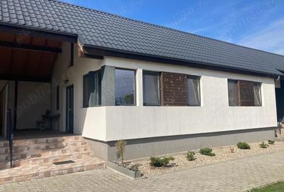 Vand ansamblu case insiruite rezidential - 2