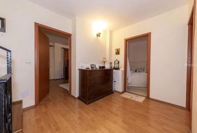 Casă cu 4 camere în Roșu - 2