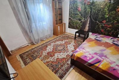 Casă cu Teren 188 Mp în Central - 2