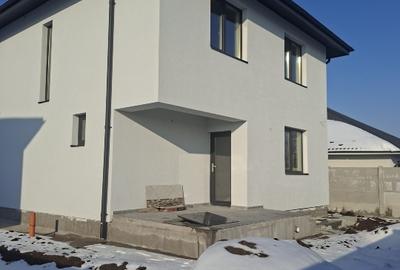 Casă individuală cu 4 camere cu Teren 352 Mp în Berceni - 4