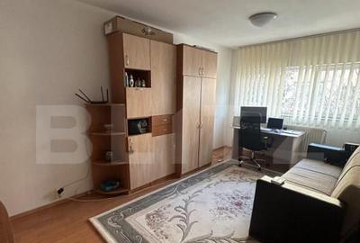 Apartament cu 3 camere, 67 mp, zona Micro 17 - 1