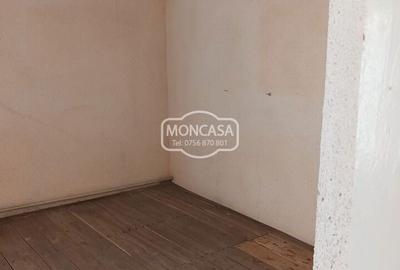 Casă cu 3 camere cu Teren 1335 Mp în Central - 5