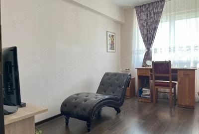 Apartament spa?ios 3 camere + 2 balcoane, zona turnuri Pacii Etaj 9 din 10 - 5