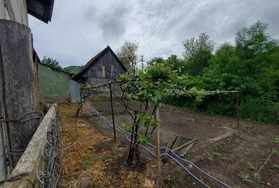 Casă cu 2 camere cu Teren 93 Mp în Tău - 1
