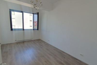 Apartament cu 3 camere în Titan - 6