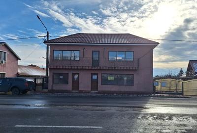 Spațiu comercial, de 100 mp, în Valu lui Traian