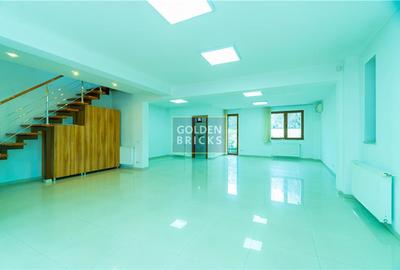 Casă individuală cu 4 camere cu Canalizare în P-ța Victoriei - 13