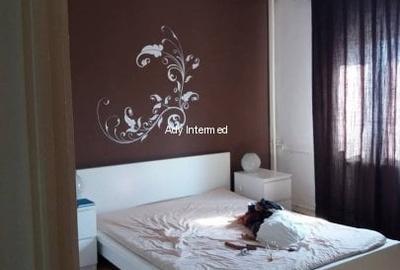 Apartament cu 4 camere decomandat în Rahova