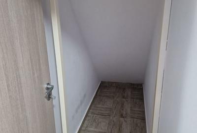 Apartament cu 3 camere în Cug - 2