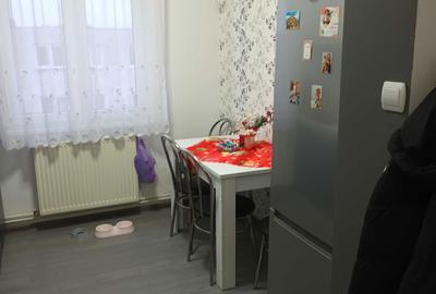 Apartament cu 3 camere semidecomandat în Central - 6