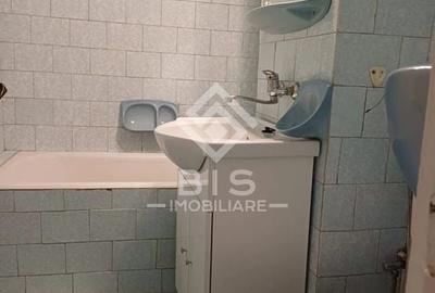 Apartament de vanzare 2 camere - Decebal - 5