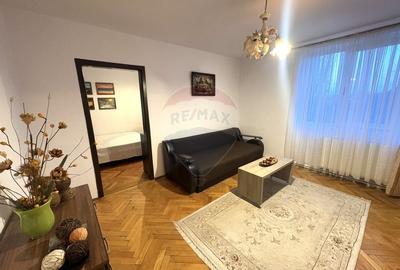 Apartament cu 2 camere semidecomandat, mobilat în Central - 1