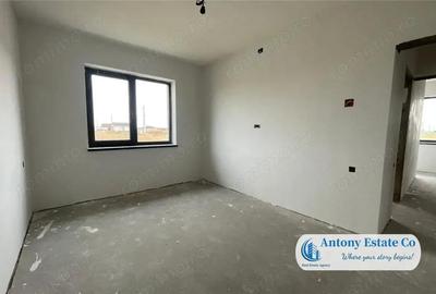 Casă cu Teren 500 Mp în Sântandrei