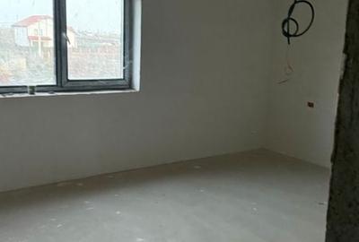 Casă cu 4 camere cu Teren 150 Mp în Vânători - 2