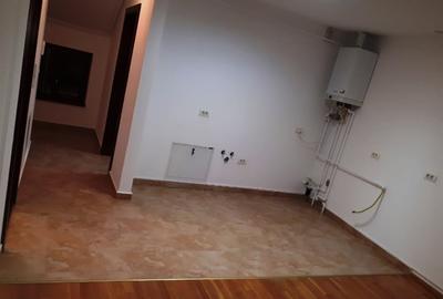 Închiriem birou in centrul Timisoarei 45mp-parter-360€ 48mp-mansardă înaltă-330€ Închiriem birou in centrul Timisoarei 45mp-parter-360€ 48mp-mansardă înaltă-330€ - 11