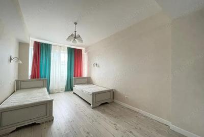 Apartament cu 3 camere decomandat în Lipovei - 4