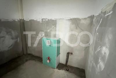 Apartament cu 2 camere semidecomandat în Turnișor - 7