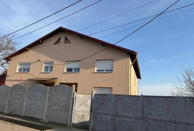 Casă cu 4 camere în Sântimbru - 1