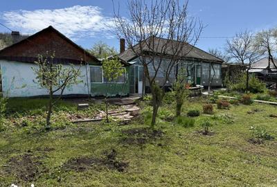 Teren de 3550 mp, în Popricani - 5