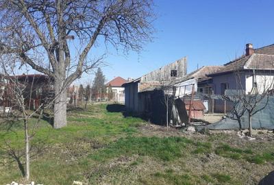 Teren de 1400 mp, în Blașcovici - 3