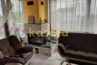 Casă individuală cu 3 camere cu Canalizare în Tunari