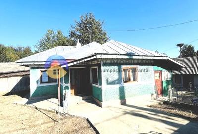 CASA  comuna GIROV