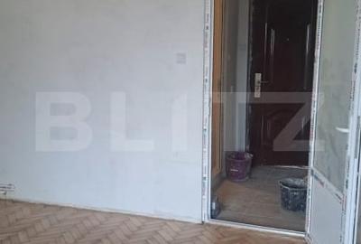 Garsoniera renovata, 30 mp, in zona Materna - 6