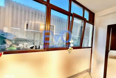 Apartament cu 3 camere în Valea Adâncă - 4