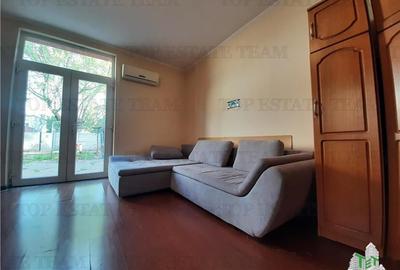 Casuta cu teren generos 370 mp