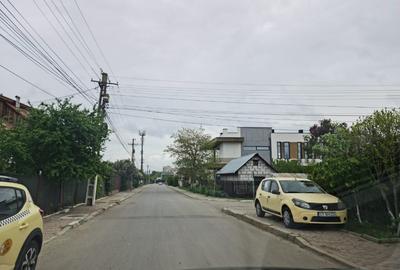 Teren de 980 mp, în Lazu - 6