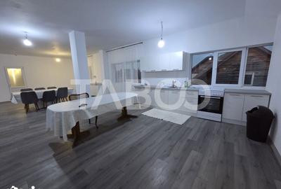 Casă cu 9 camere cu Canalizare în Central - 15