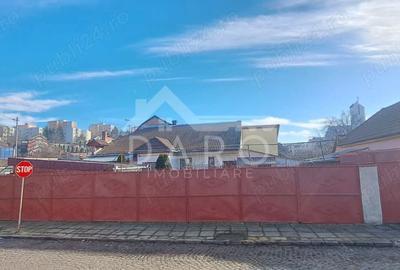 Casă cu 3 camere cu Teren 290 Mp în Central - 3