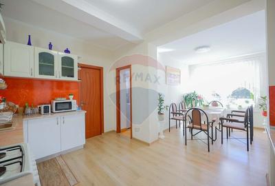 Casă individuală cu 5 camere cu Canalizare în Episcopia Bihorului - 16