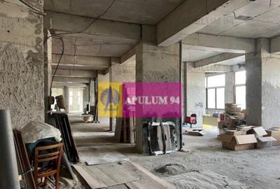 Spatiu la mezanin zona Vitan- Dudesti- Unirii. - 1