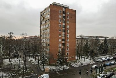 Apartament cu 2 camere decomandat, mobilat în Circumvalațiunii - 18