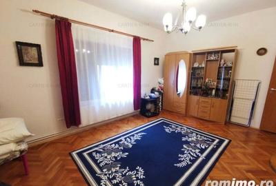 Vila mare ,ideala pentru locuit sau Gradini?a-after school - 3