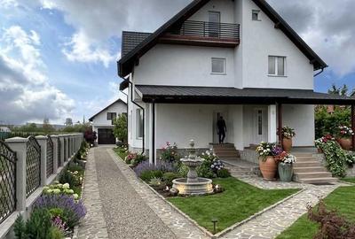 Casă cu 4 camere în Central - 6