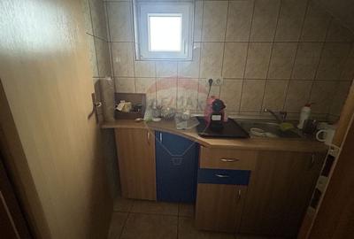 Spațiu comercial, de 90 mp, în Independenței - 4