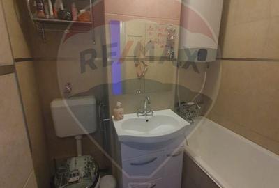 Apartament cu 2 camere semidecomandat, mobilat în Arcul de Triumf