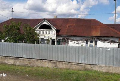 Casă cu 4 camere în Central - 8