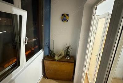 Apartament cu 3 camere semidecomandat în Central - 4