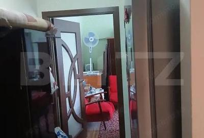 Apartament cu 2 camere decomandat în Micro 15 - 2