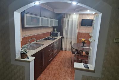 4 camere Exercițiu , Decomandat / Centrală , poziție DEOSEBITĂ ! - 4