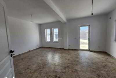 Casă cu 4 camere cu Teren 530 Mp în Miroslava - 12