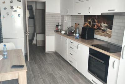 Apartament complet renovat zona IRE - 1