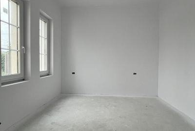 Duplex cu 5 camere cu Teren 300 Mp în Giarmata - 8