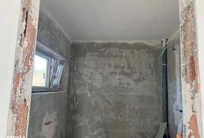 Casă cu 4 camere în Șelimbăr