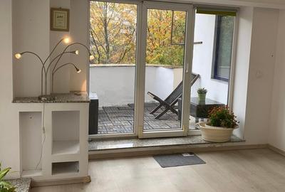 Apartament cu 3 camere decomandat în Unirii - 6