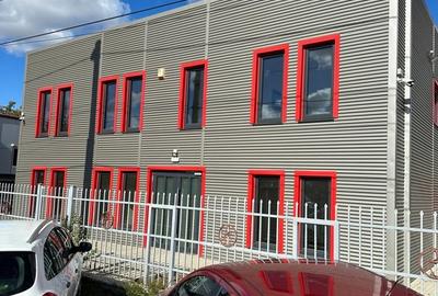 Spațiu comercial, de 1,454 mp, în Central - 9